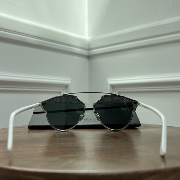 DIOR DiorSoReal Sunglasses - Picture 7 of 10